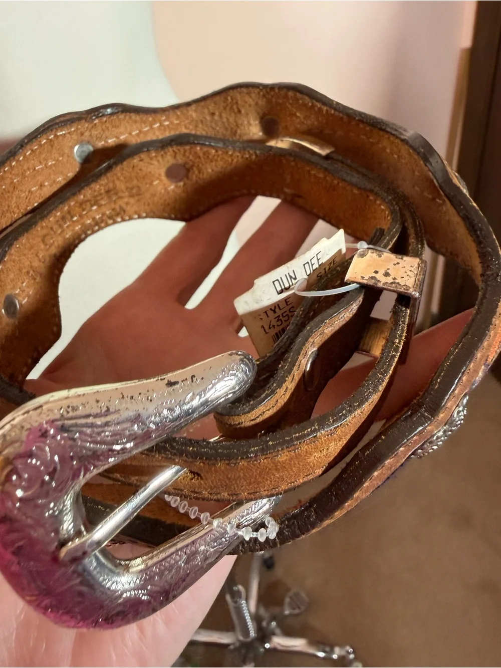 Vintage southwestern leather silver Heart Concho Skinny rodeo princess Belt 32 - Picture 6 of 17